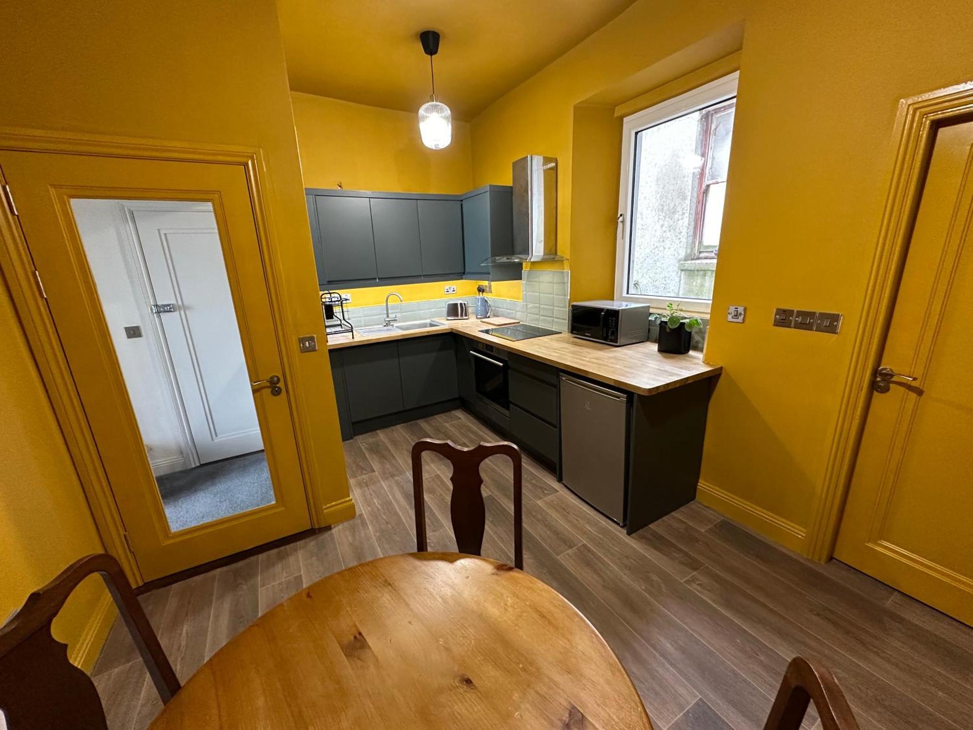 Готель Westways House Ков Екстер'єр фото